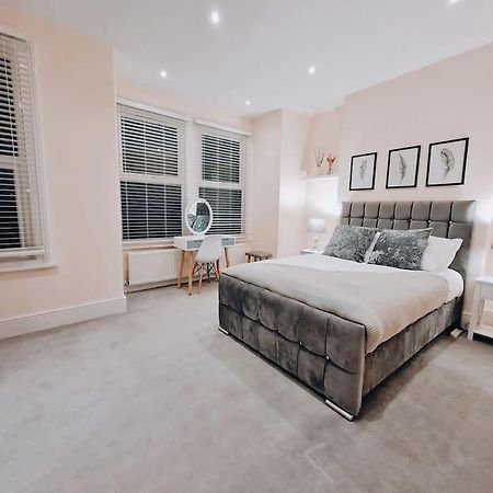 Double Room In Shared Flat ลอนดอน ภายนอก รูปภาพ